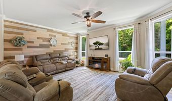 87477 Jean Dr, Bandon, OR 97411