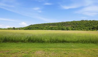 2157 Chamberlain Hwy, Berlin, CT 06037