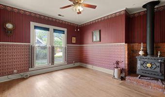 233 E Main St, Bells, TN 38006