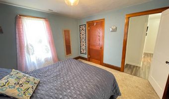 402 S Clark St, Bassett, NE 68714