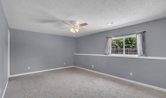 1826 N Columbine Cir, Andover, KS 67002