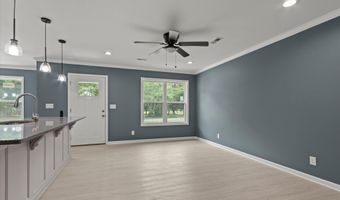 53 Sand Rock Ln, Albertville, AL 35950
