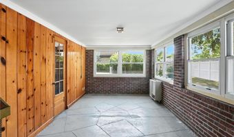 1330 Bunker Hill Rd, Ashtabula, OH 44004