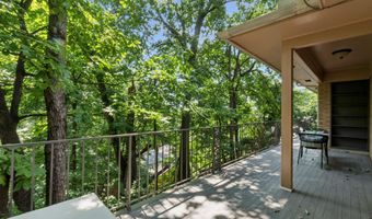 2647 S KENT St, Arlington, VA 22202