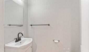 16 Duvall Ln, Bella Vista, AR 72715