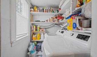 380 Harlem Ave, Bridgeport, CT 06606