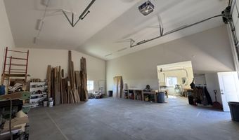 159 Foothill Rd, Carey, ID 83320