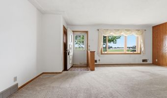 4002 7th Ave, Anoka, MN 55303