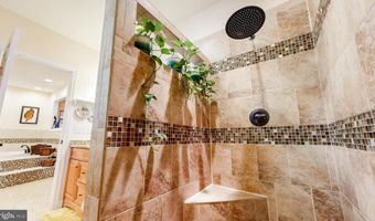 303 S BEDFORD St, Georgetown, DE 19947