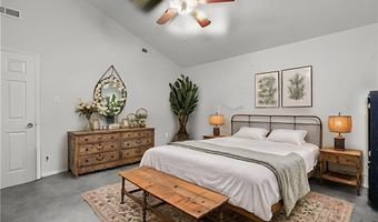 701 N St, Barling, AR 72923