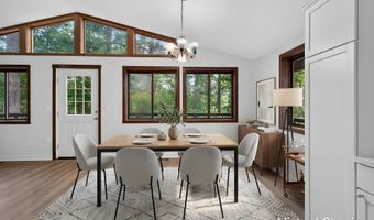 213 MORRIE Dr, Basye, VA 22810