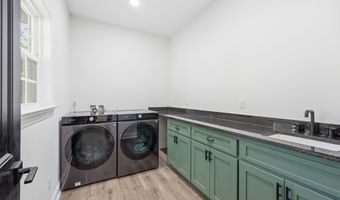 410 Miracle Ct, Andrews, SC 29510