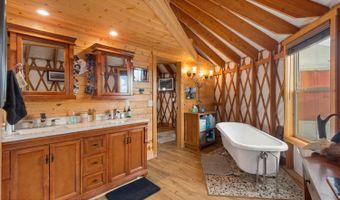 72 E FORK BIG SANDY Rd, Boulder, WY 82923