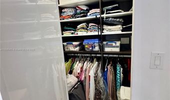 9801 Collins Ave 19J, Bal Harbour, FL 33154