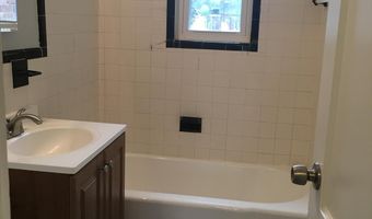 1722 N QUINN St 203, Arlington, VA 22209