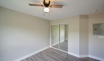 56 Kunihi Ln 323, Kahului, HI 96732