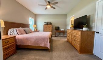 28033 KING FARMS Rd, Laurel, DE 19956