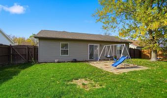 111 Autumn Hills Dr, Avilla, IN 46710