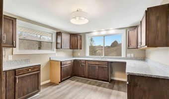 8878 E Main St, Alexandria, KY 41001