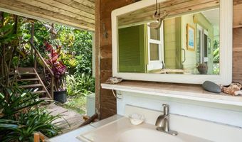 7953 Hana Hwy, Haiku, HI 96708