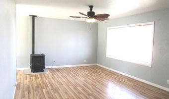 907 W 3rd St, Alturas, CA 96101