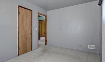 1404 N CHARLOTTE St, Appleton, WI 54911