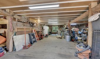 992 Pequawket Trl, Baldwin, ME 04091