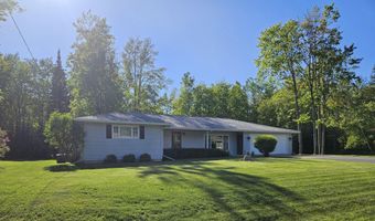 2421 Timber Ln, Alpena, MI 49707
