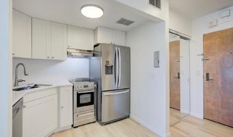 555 E William St 16G, Ann Arbor, MI 48104