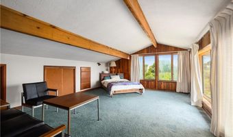 1035 Mohegan Trl, Block Island, RI 02807