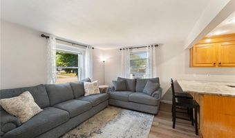 72 Nichols Rd, North Kingstown, RI 02852
