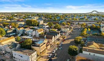 29 W 9TH St, Bayonne, NJ 07002