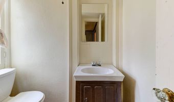 121 Guy Park Ave, Amsterdam, NY 12010
