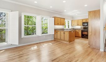 461 Holly St, Ashland, OR 97520