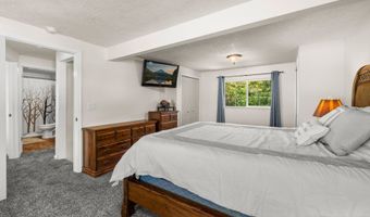 35000 SE BELL MAPLE Dr, Boring, OR 97009