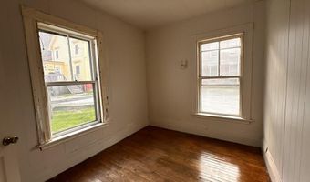 16 Walter St, Bangor, ME 04401