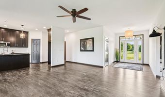 5161 Wildlife View Ct, Allenton, WI 53002