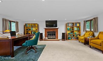 36 Stony Ln, North Kingstown, RI 02852