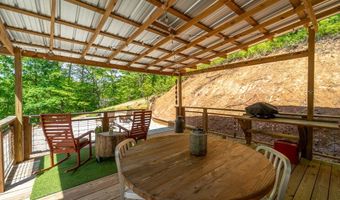 310 Wolf Creek Heights Rd, Almond, NC 28702