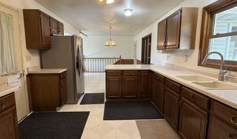 3892 PAUL'S Ct, Amherst Junction, WI 54407