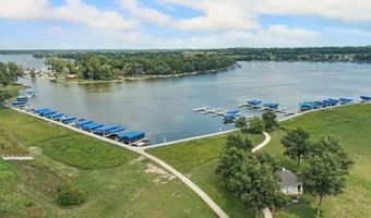 40590 N North Newport Dr, Antioch, IL 60002