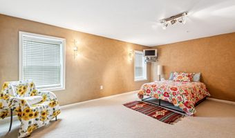 12401 CHASEMOUNT Ct, Bowie, MD 20720