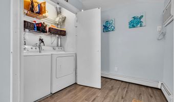209 Fernwood Dr, Bayville, NJ 08721