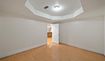 2086 Autumn Hill Dr, Ann Arbor, MI 48103