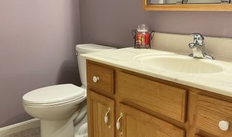 907 King Ridge Dr, Ashland, OH 44805