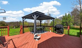 1504 Hillcrest Ct, Atchison, KS 66002