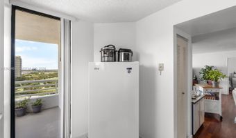 3300 NE 192nd St 1601, Aventura, FL 33180