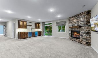 2008 Little Creek Cir, Rockford, MN 55373