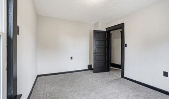 5231 Stark Ave, Ashtabula, OH 44004