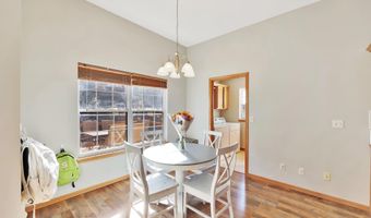 3100 Country Lane Dr, Augusta, KS 67010